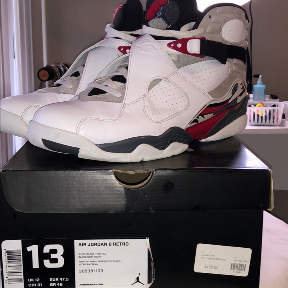 Jordan’s Bugs bunny 8’s Shoes